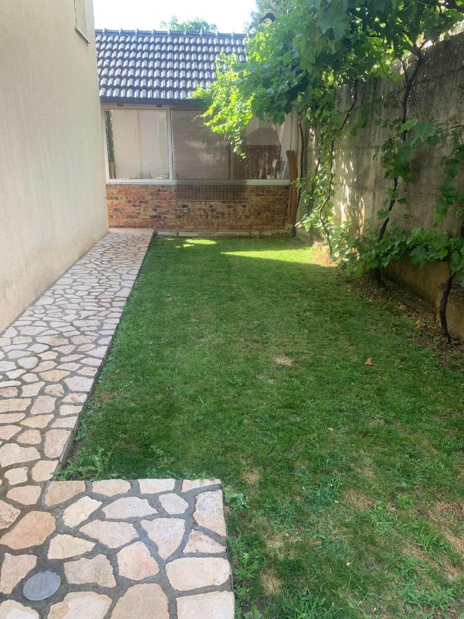 Ferienhaus Siroki Brijeg Экстерьер фото