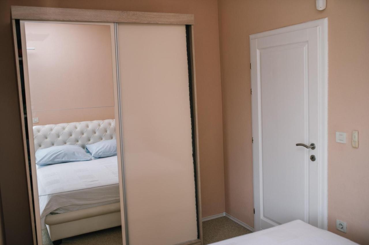 Ferienhaus Siroki Brijeg Экстерьер фото