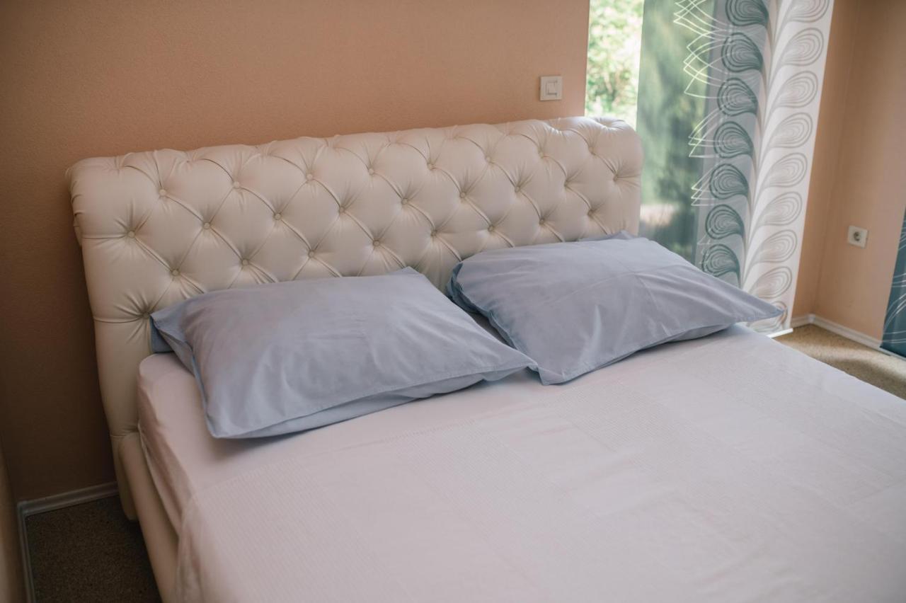 Ferienhaus Siroki Brijeg Экстерьер фото